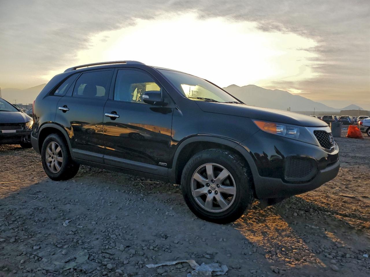 2012 KIA SORENTO BASE photo 4