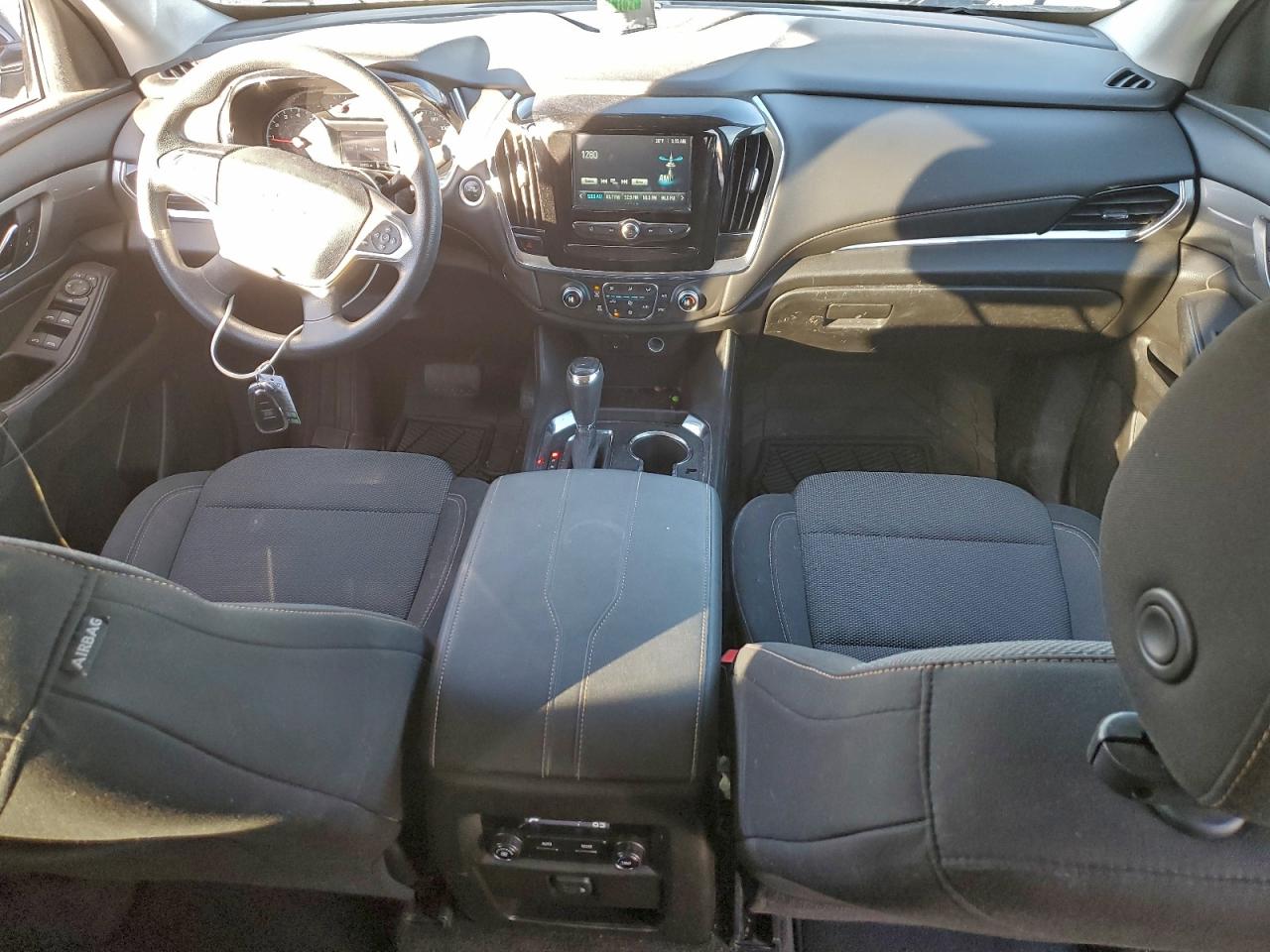 2019 CHEVROLET TRAVERSE LS photo 8