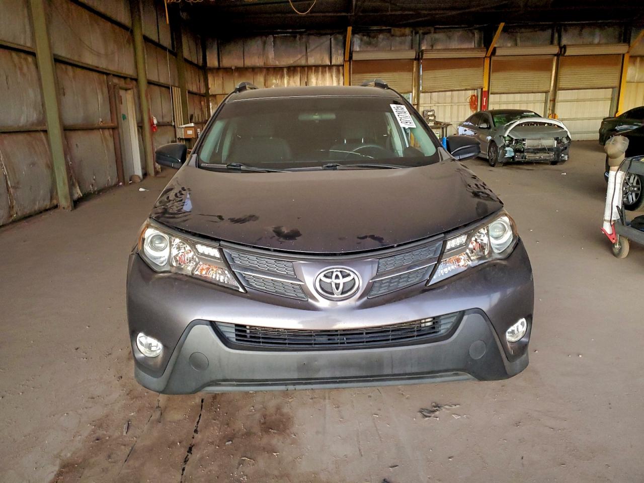 2014 TOYOTA RAV4 LE photo 5