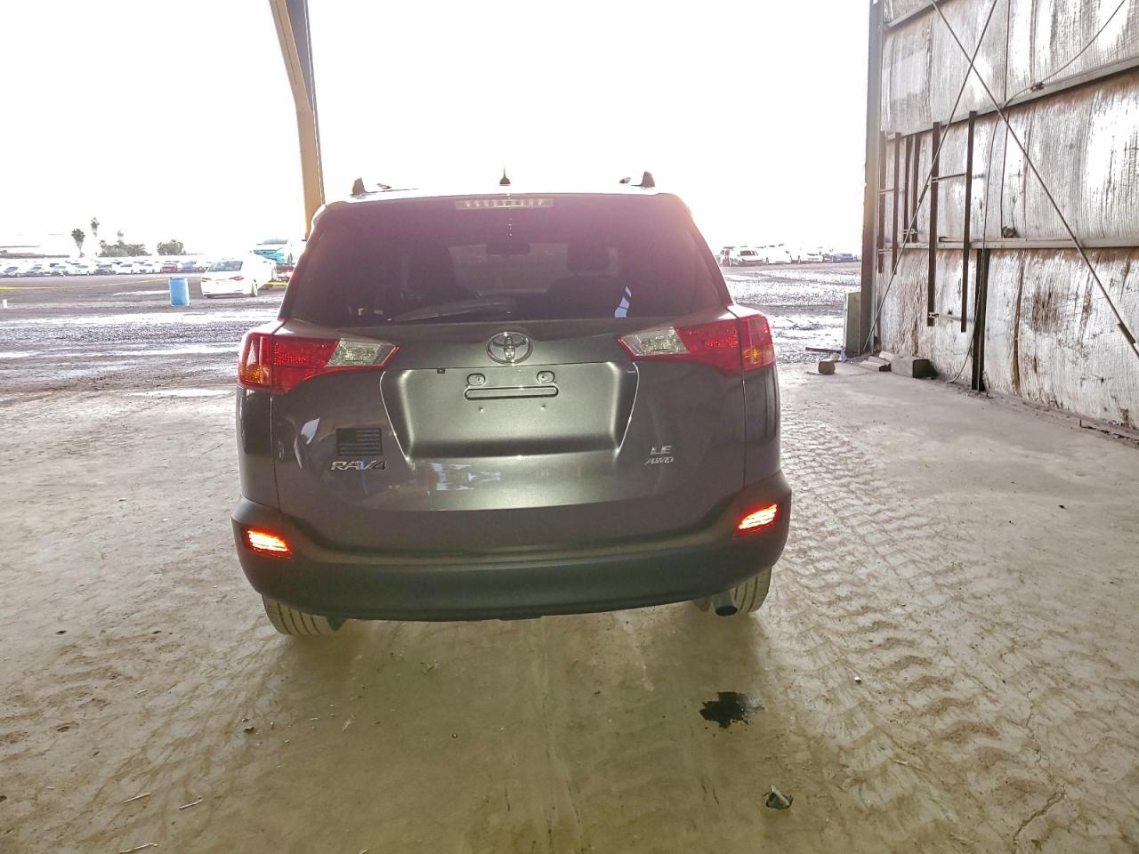 2014 TOYOTA RAV4 LE photo 6