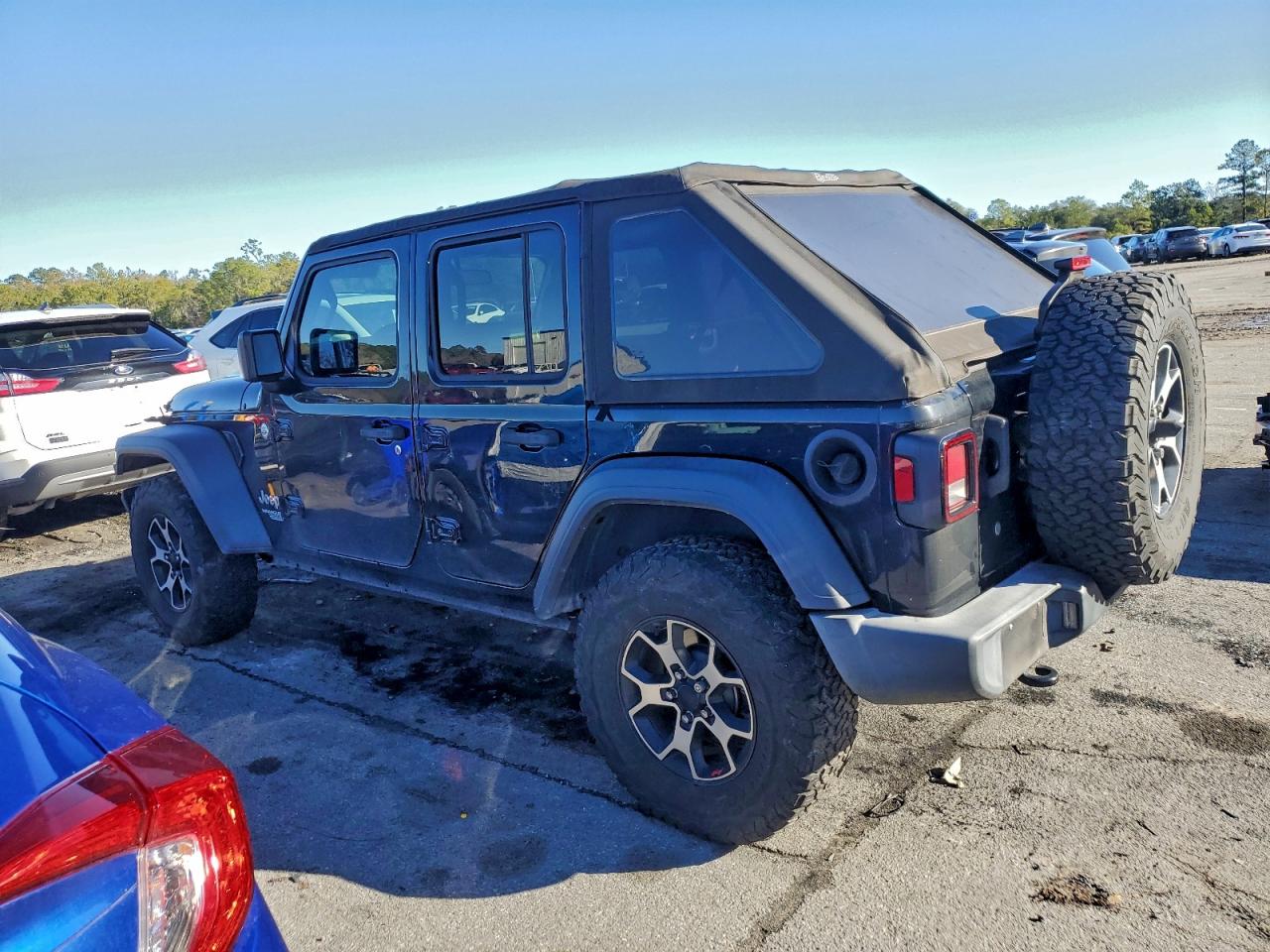 2018 JEEP WRANGLER UNLIMITED SPORT photo 2