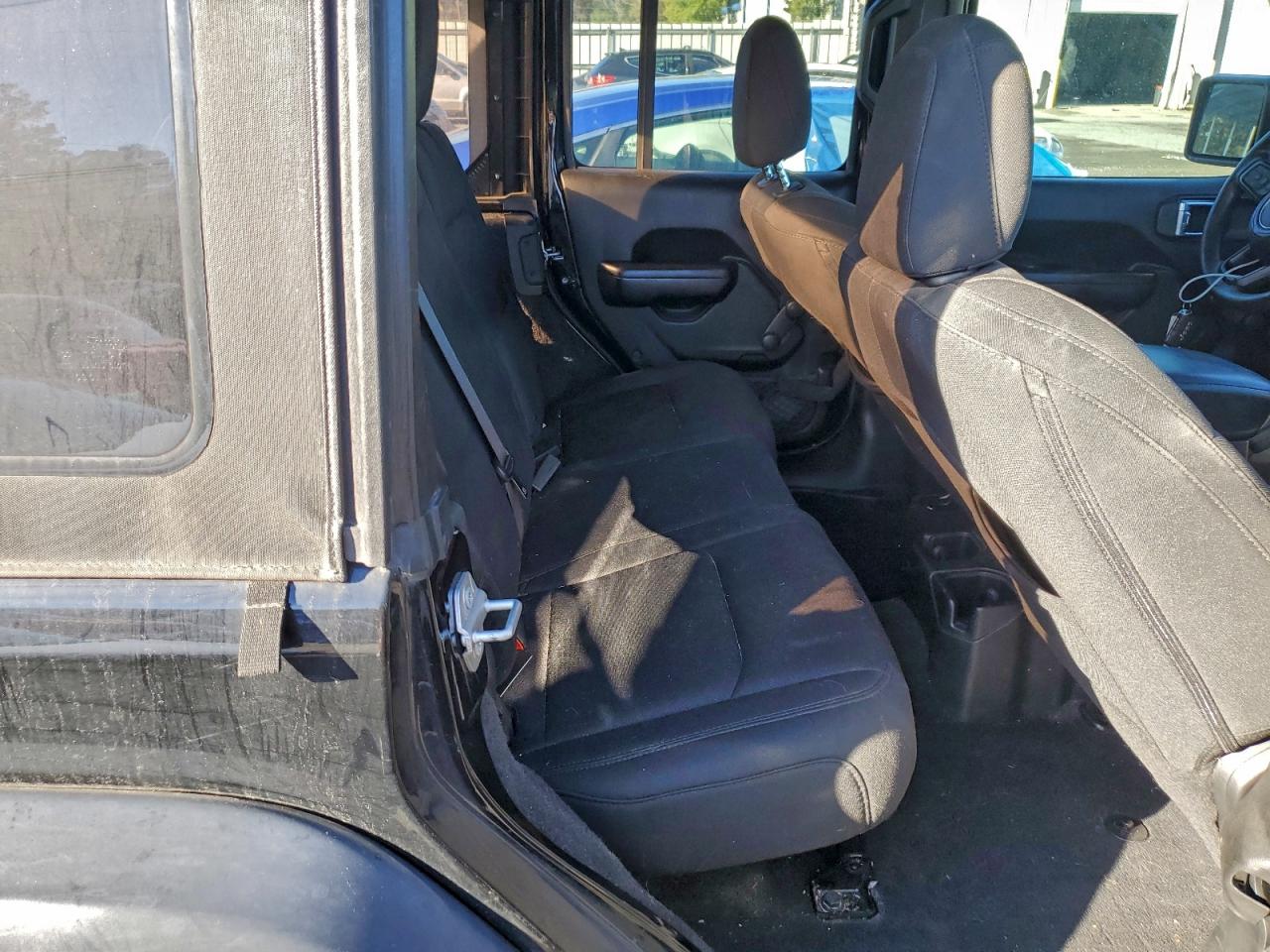 2018 JEEP WRANGLER UNLIMITED SPORT photo 11