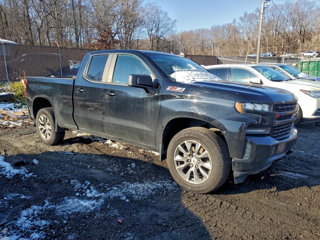 2020 CHEVROLET SILVERADO K1500 RST photo 4
