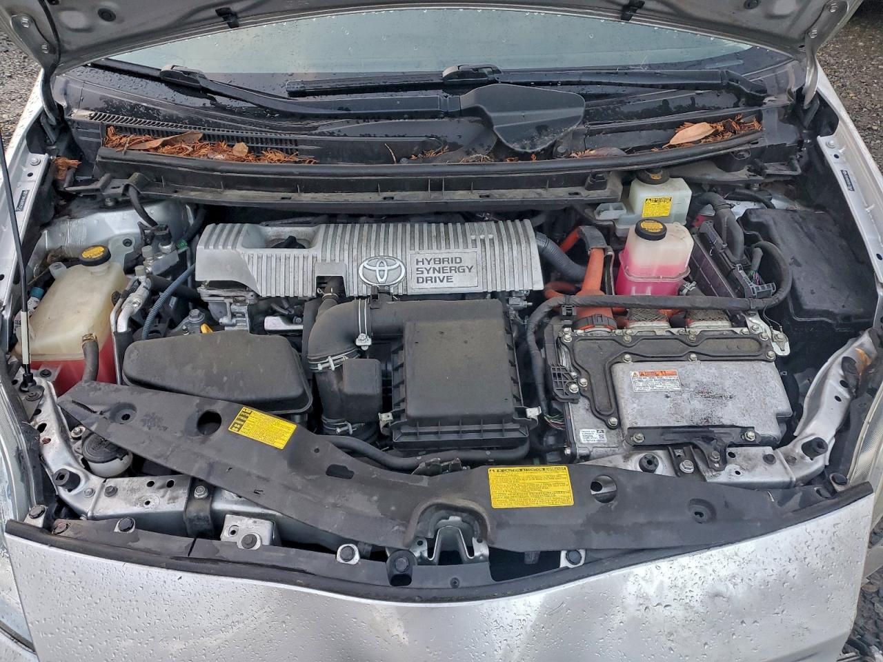 2011 TOYOTA PRIUS photo 11