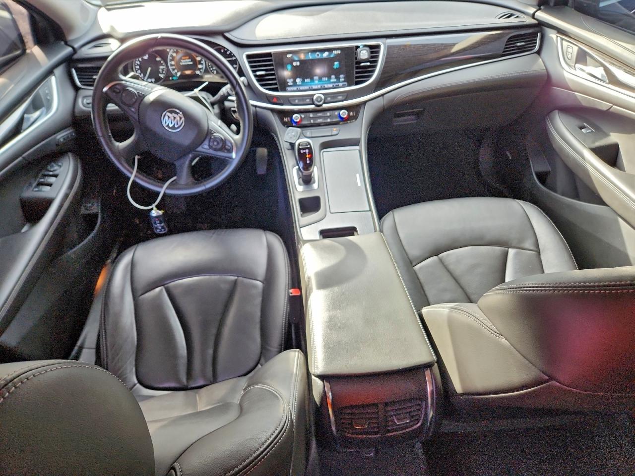 2017 BUICK LACROSSE ESSENCE photo 8