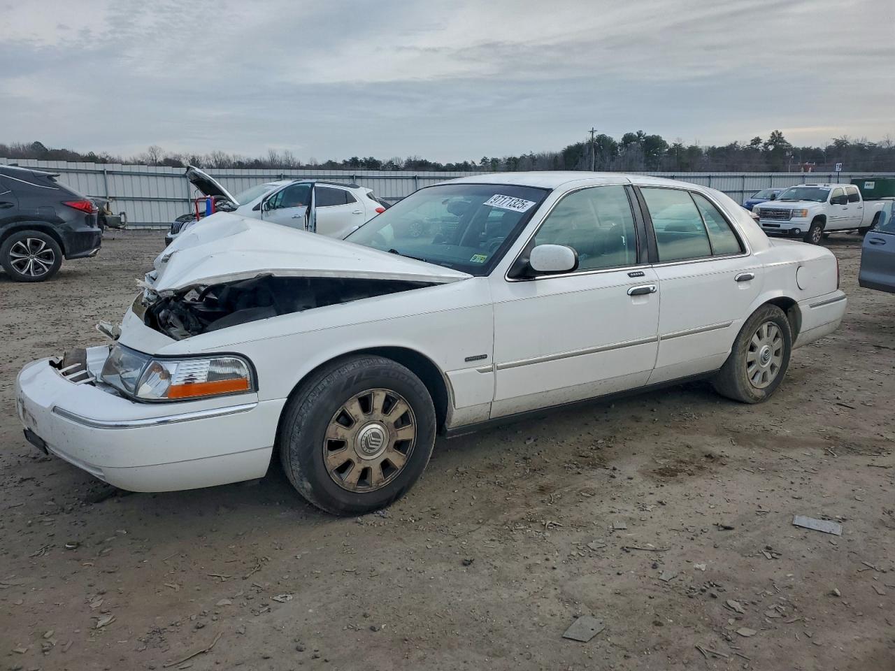 2003 MERCURY GRAND MARQUIS