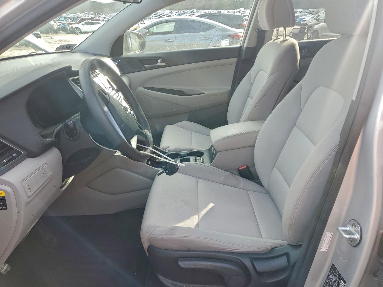 2018 HYUNDAI TUCSON SE photo 7