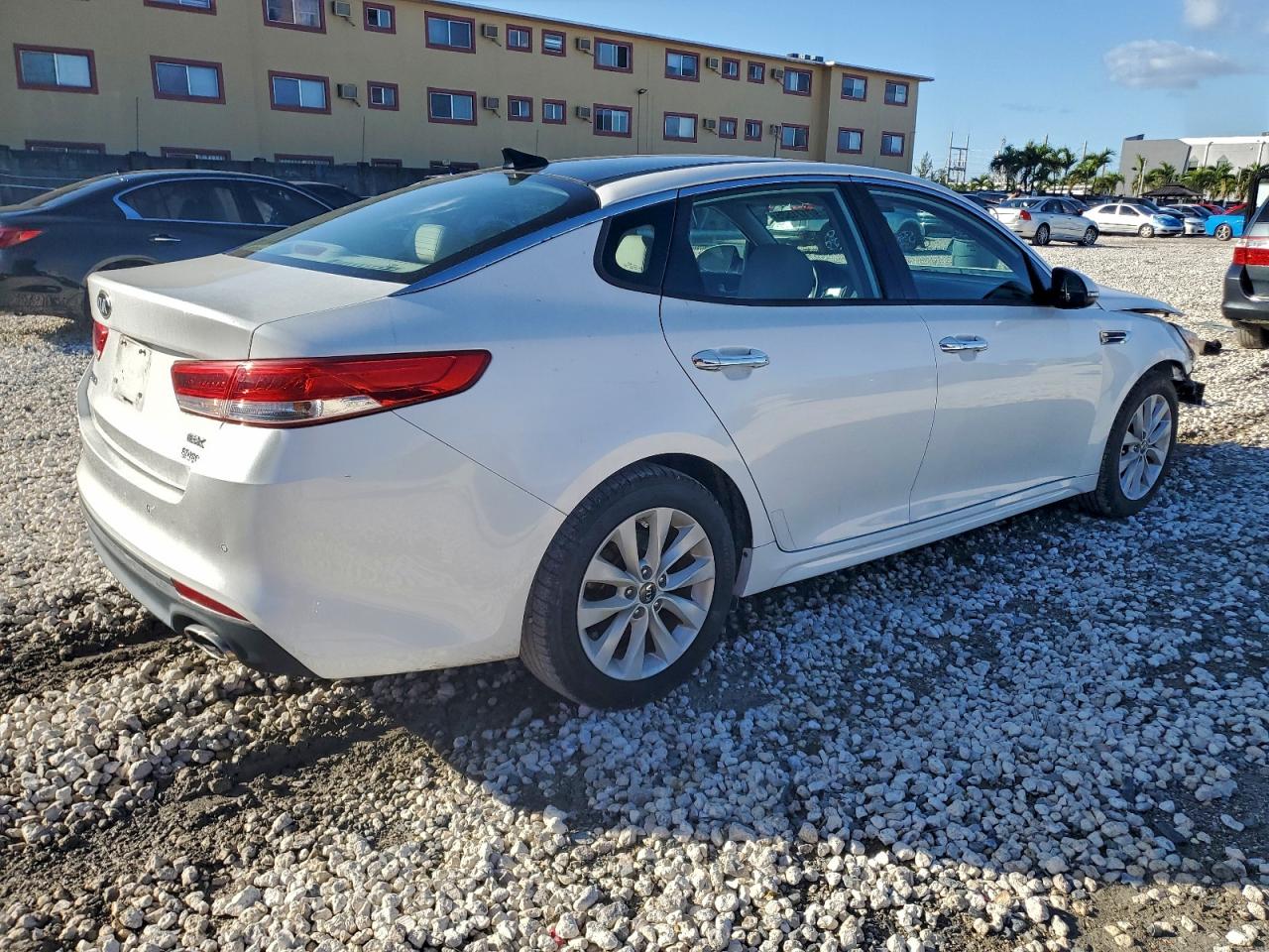 2018 KIA OPTIMA EX photo 3