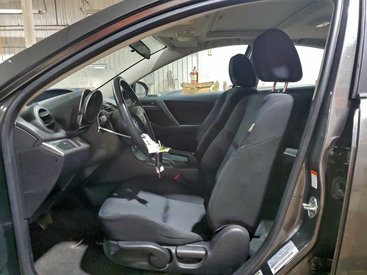 2010 MAZDA 3 I photo 7