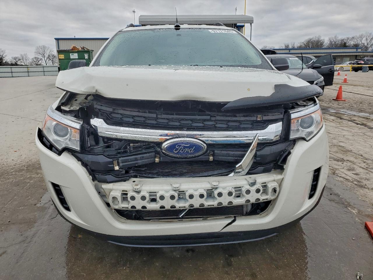 2013 FORD EDGE SE photo 5