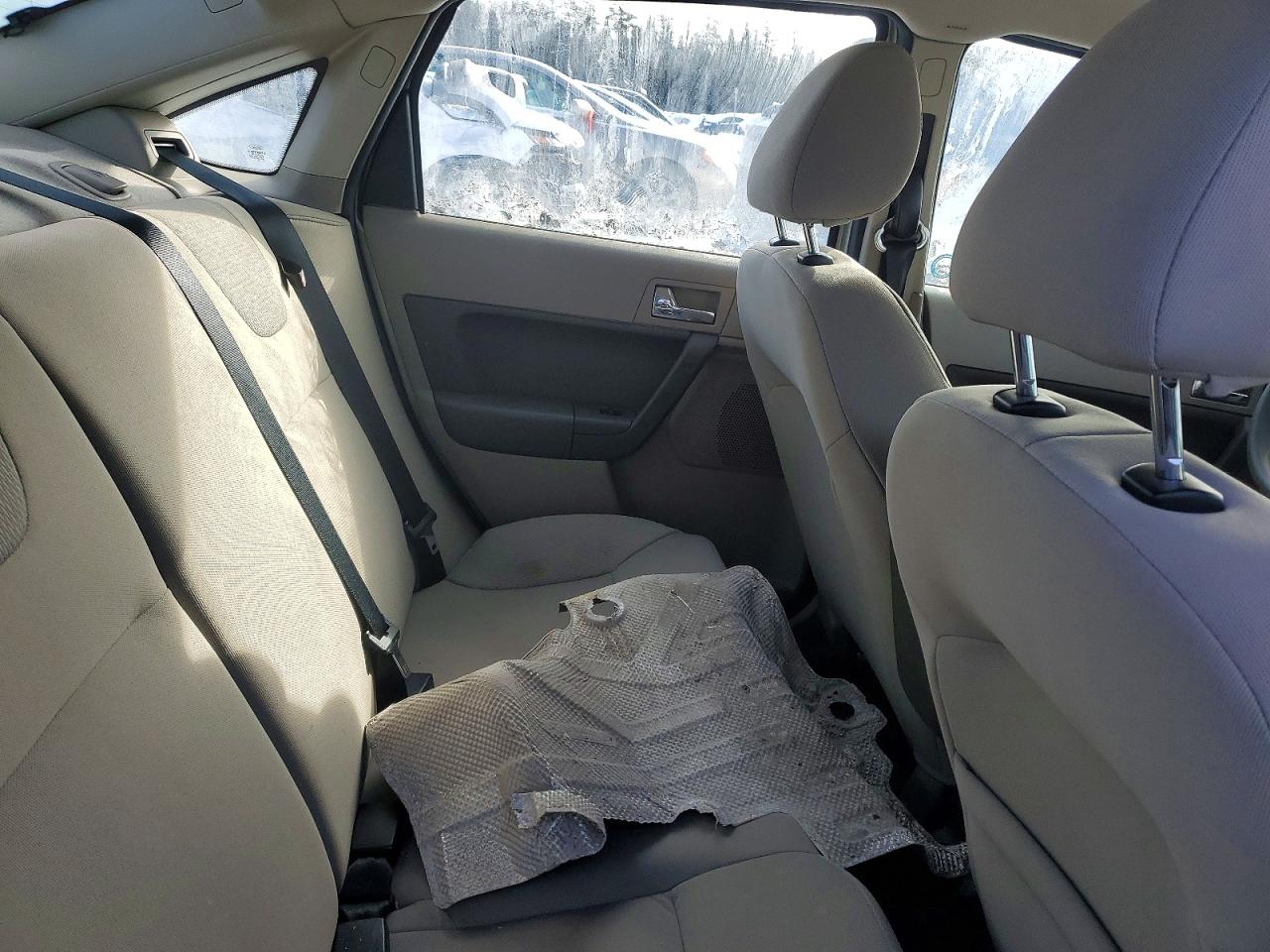2008 FORD FOCUS S/SE photo 10