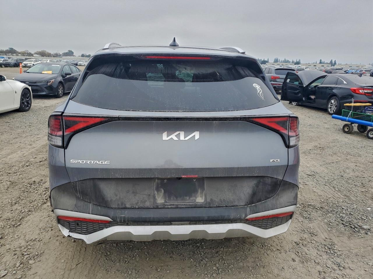 2025 KIA SPORTAGE EX photo 6