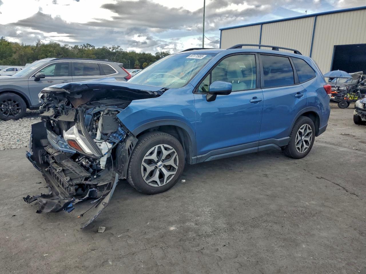 2020 SUBARU FORESTER
