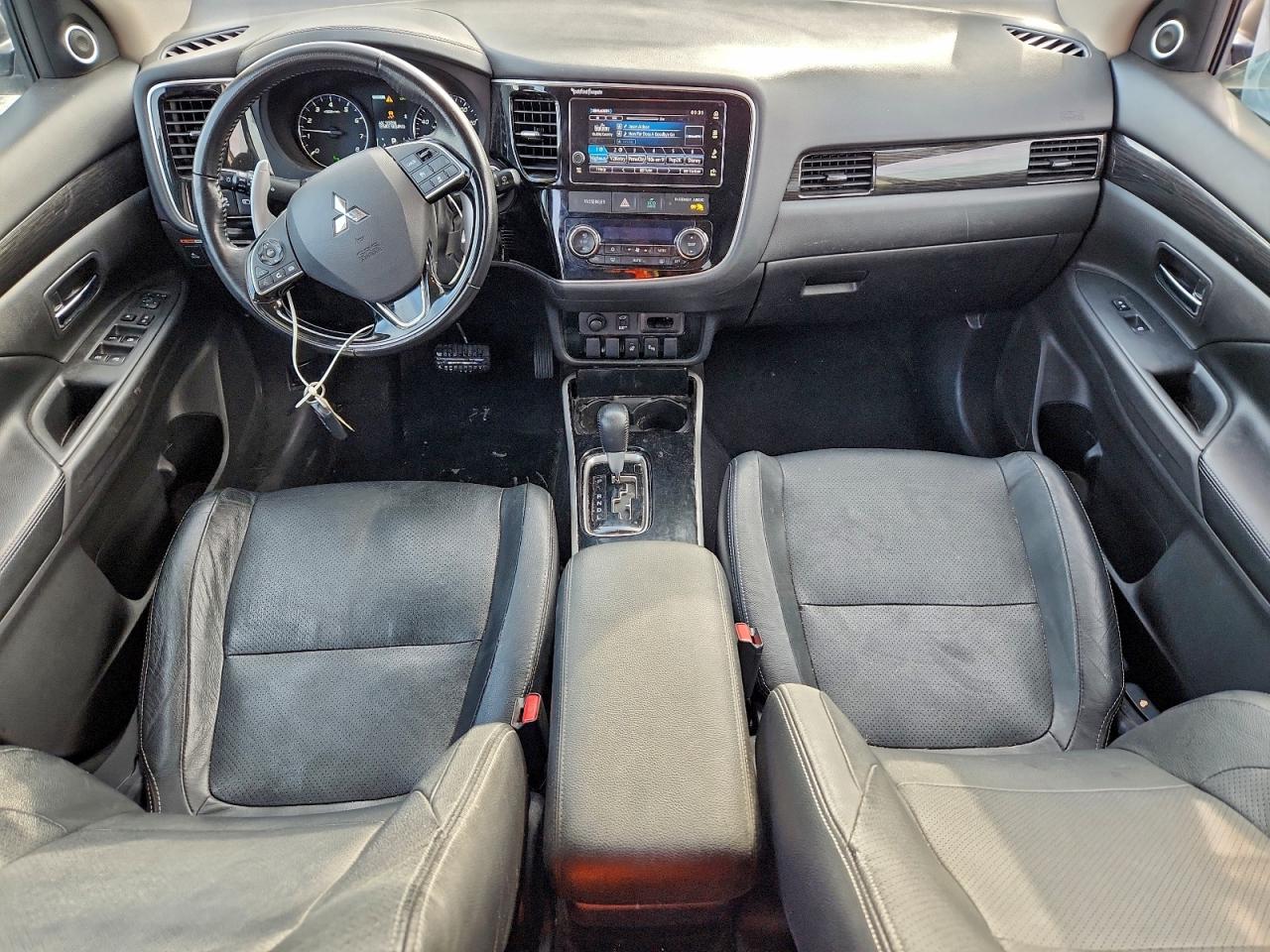 2018 MITSUBISHI OUTLANDER GT photo 8