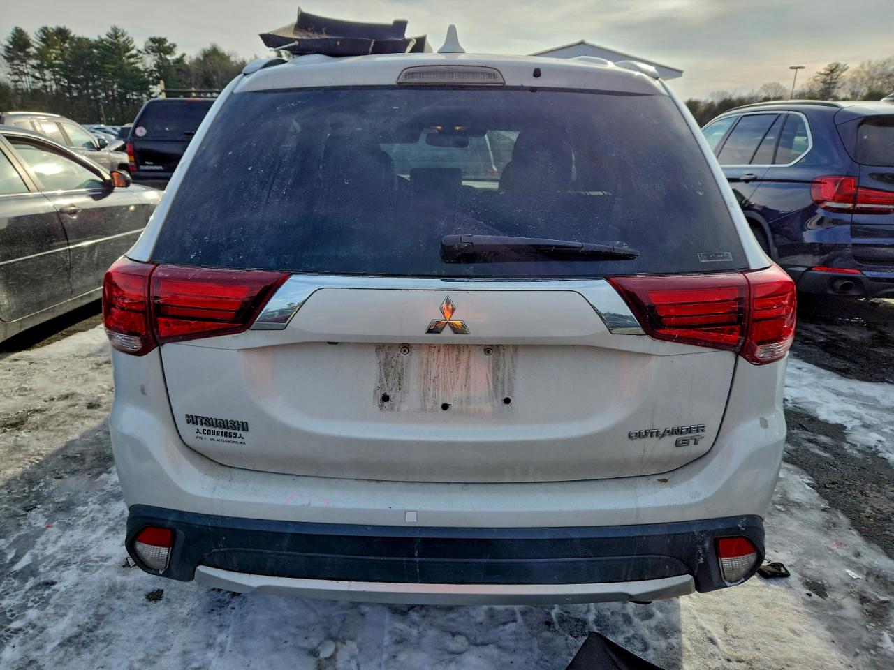2018 MITSUBISHI OUTLANDER GT photo 6