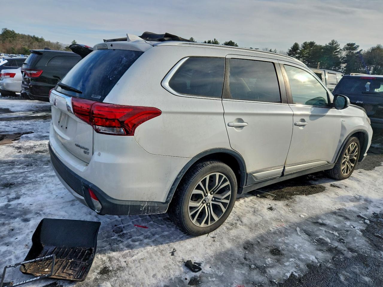 2018 MITSUBISHI OUTLANDER GT photo 3