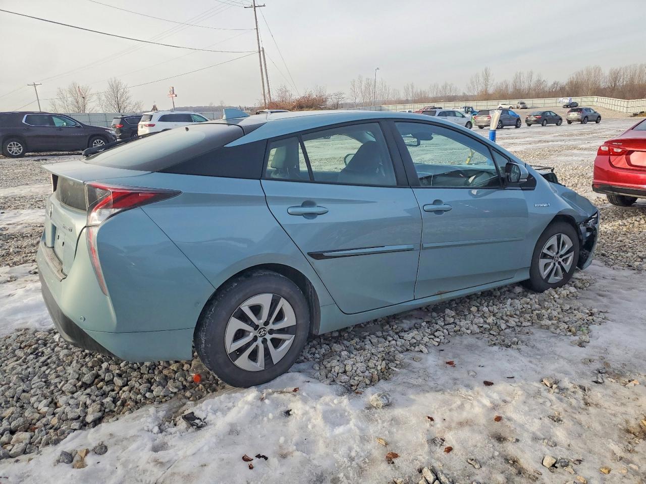 2017 TOYOTA PRIUS photo 3