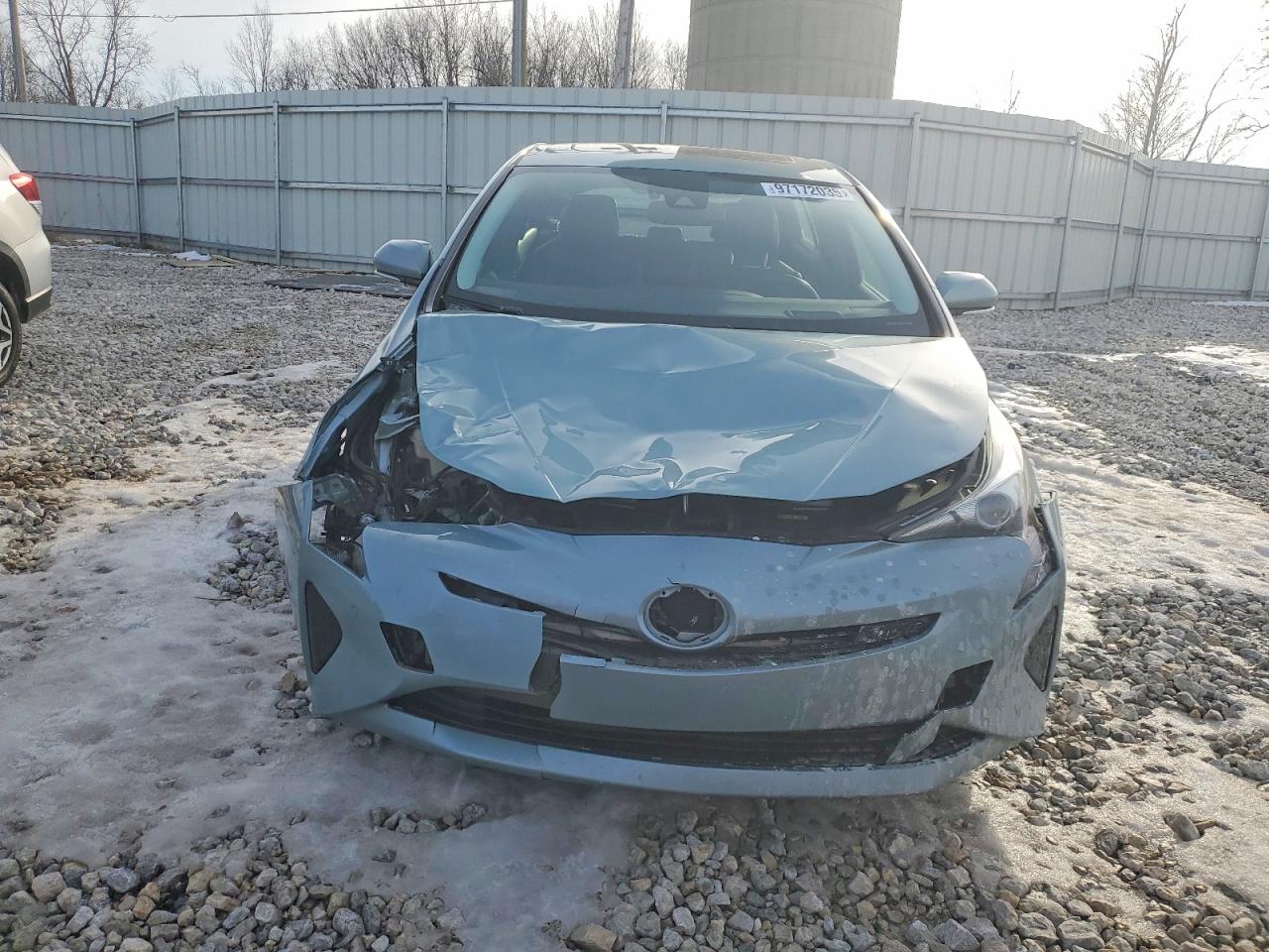 2017 TOYOTA PRIUS photo 5