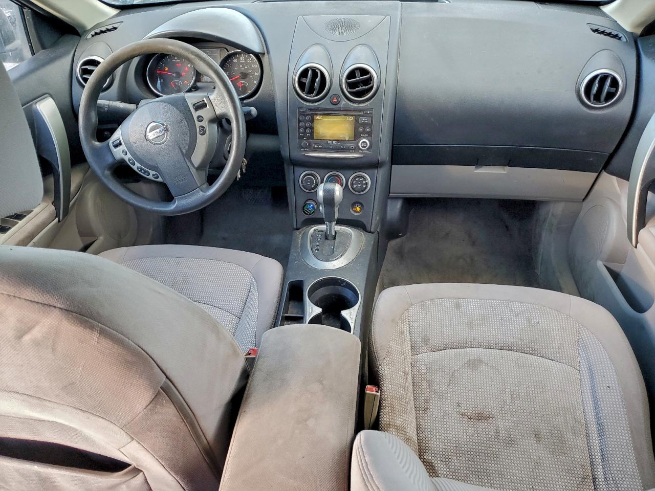 2011 NISSAN ROGUE S photo 8