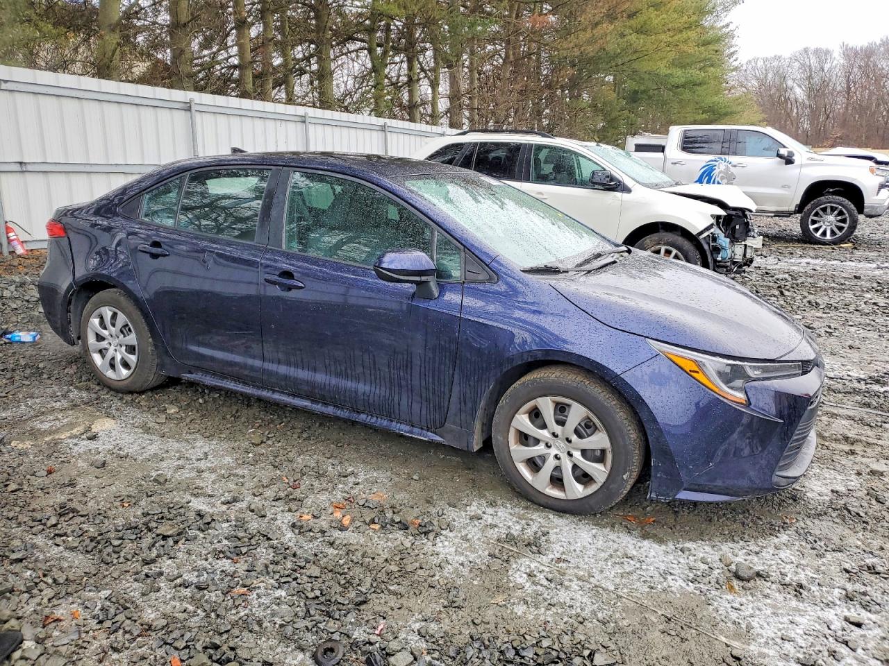 2023 TOYOTA COROLLA LE photo 4