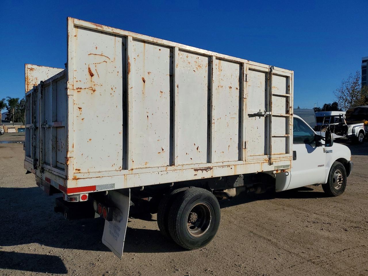 2003 FORD F350 SUPER DUTY photo 3