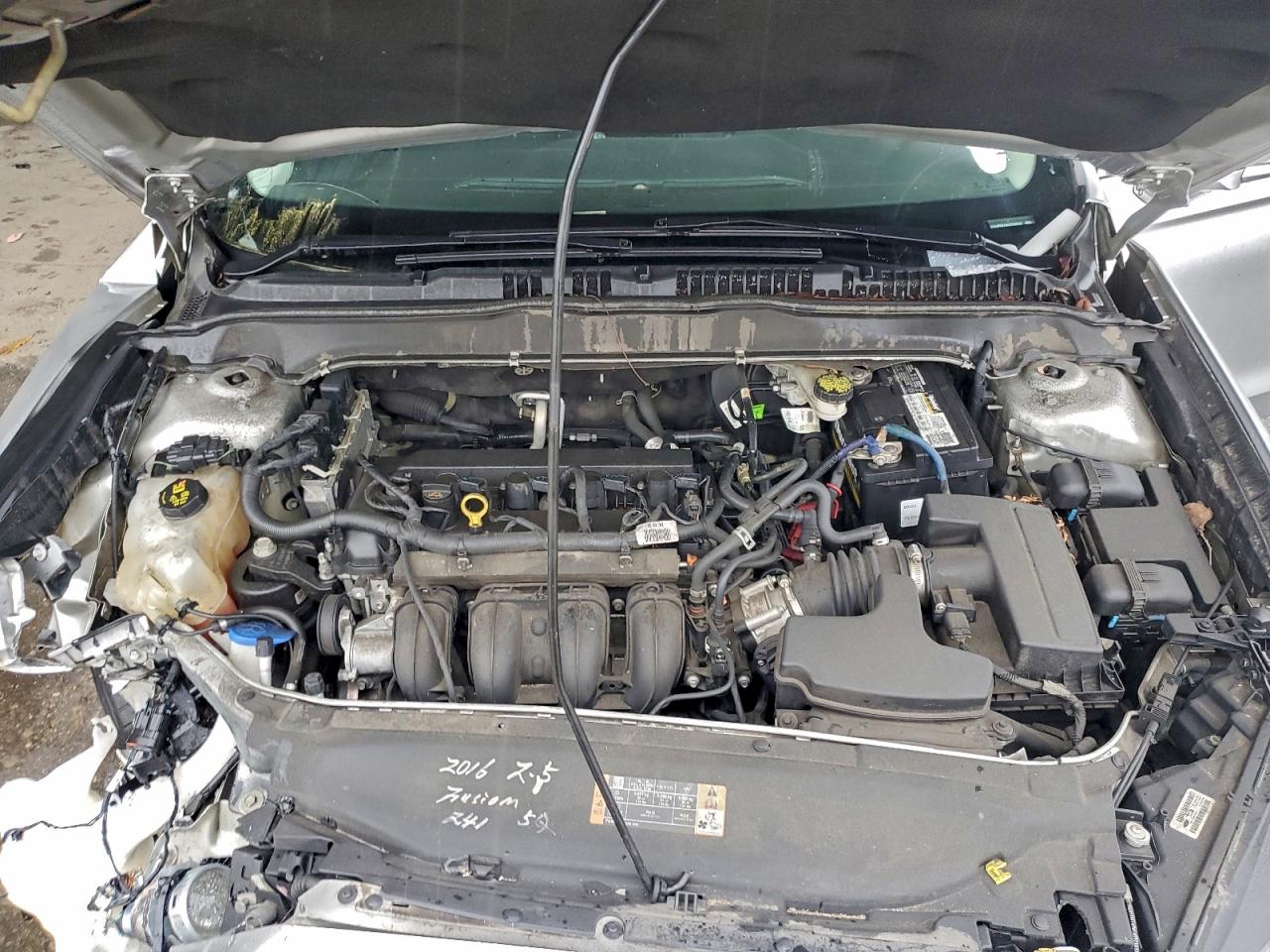 2016 FORD FUSION SE photo 11