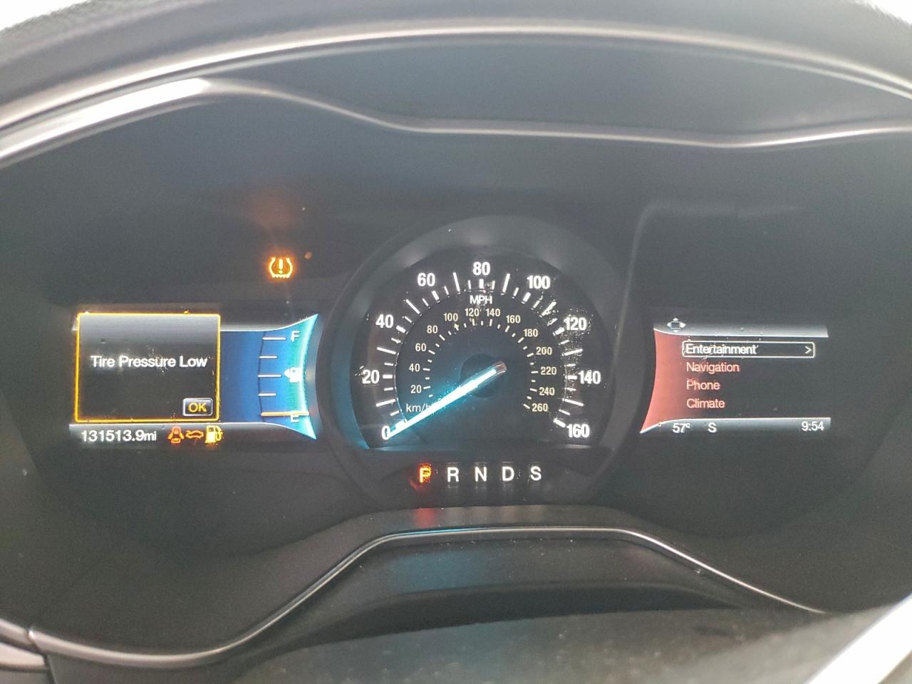2016 FORD FUSION SE photo 9