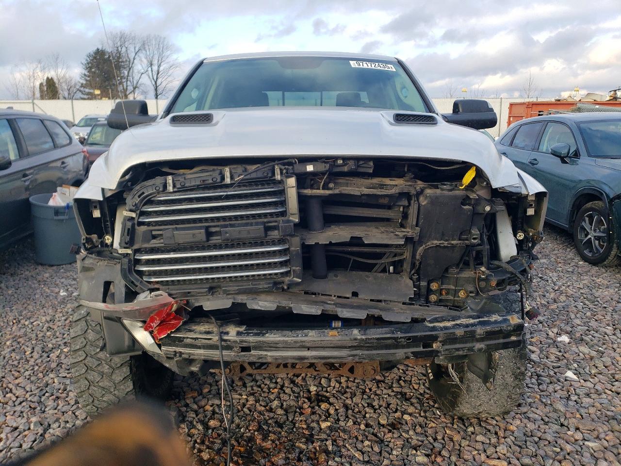 2014 RAM 1500 SPORT photo 5