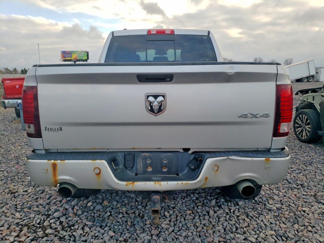 2014 RAM 1500 SPORT photo 6