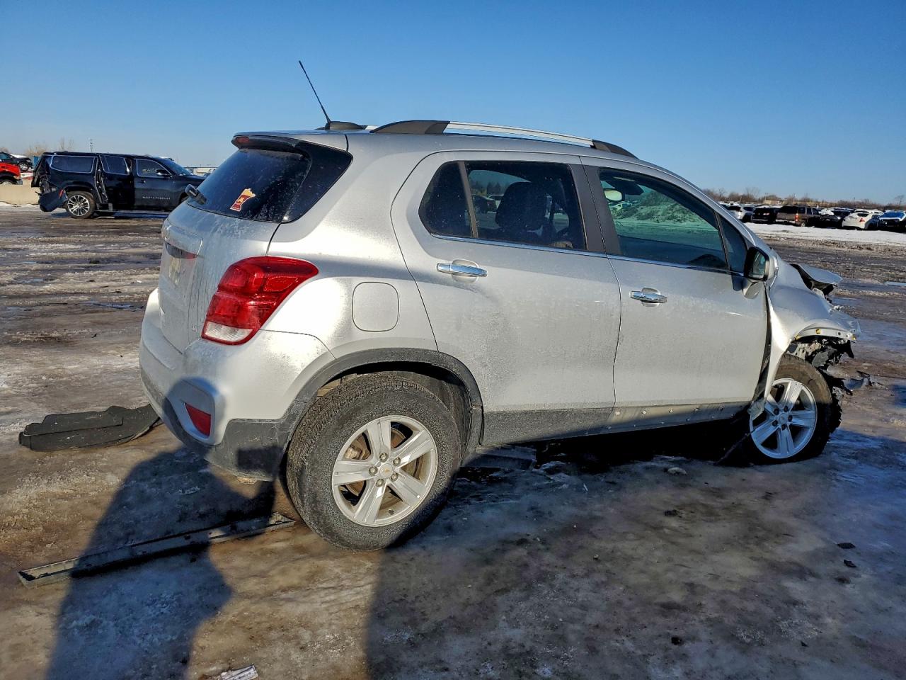 2019 CHEVROLET TRAX 1LT photo 3