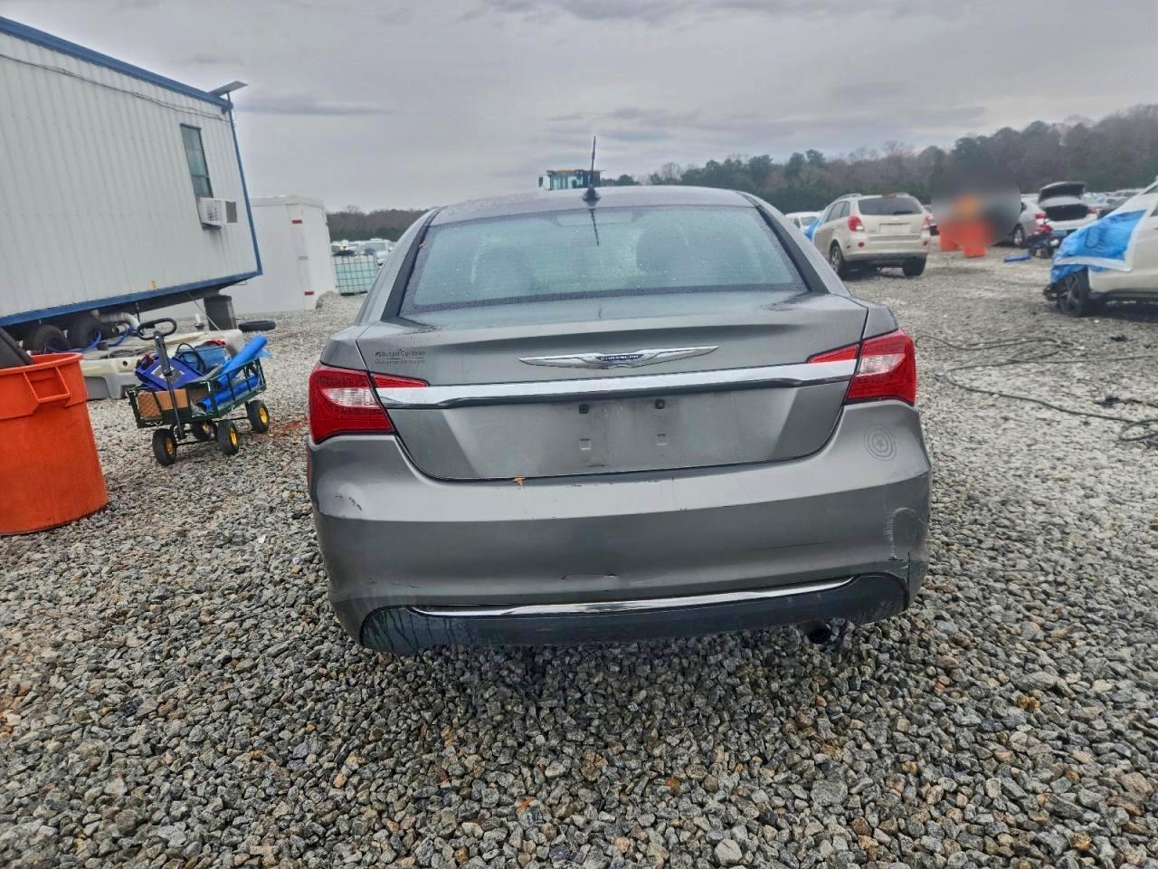 2013 CHRYSLER 200 TOURING photo 6