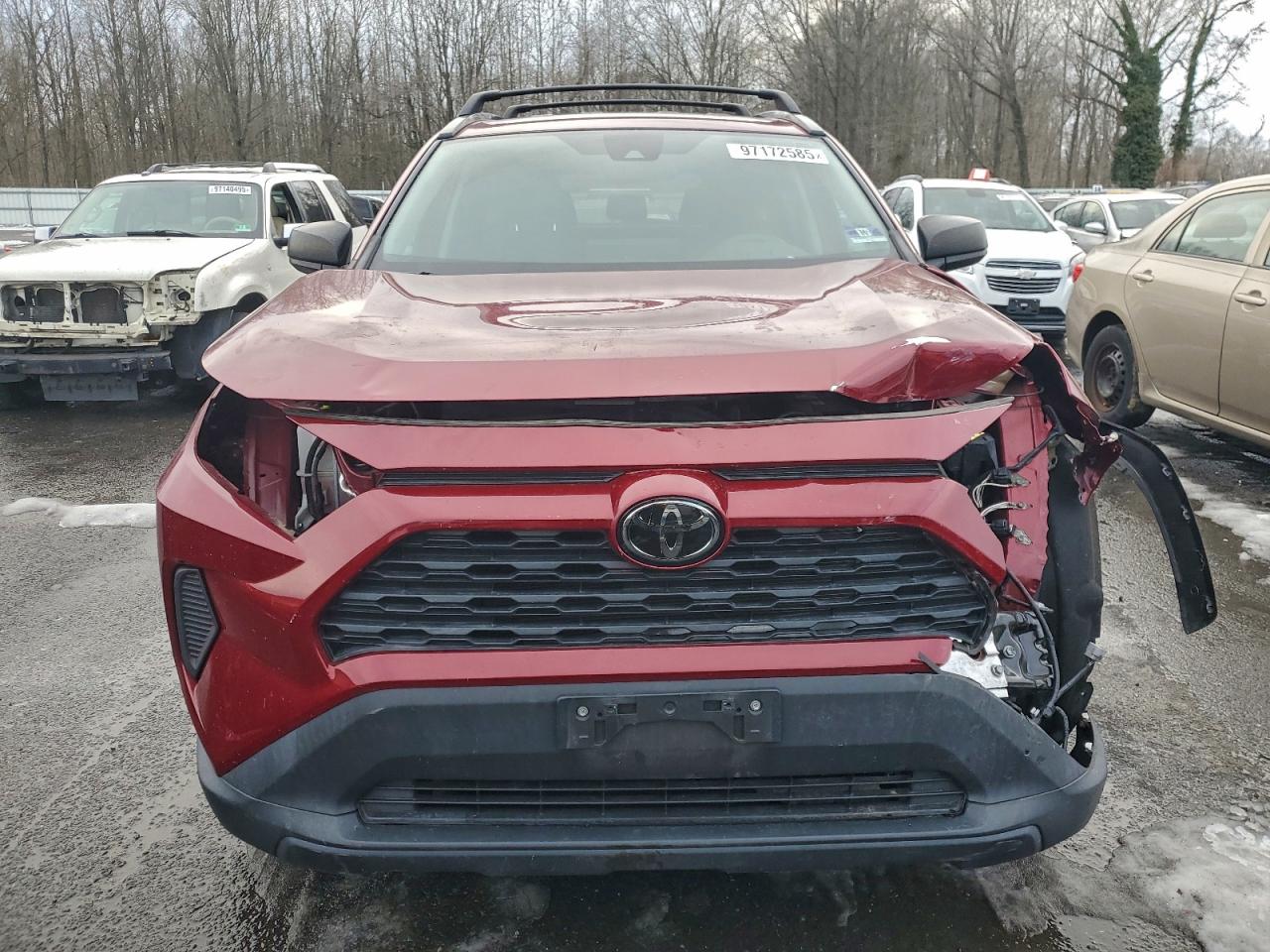 2019 TOYOTA RAV4 LE photo 5