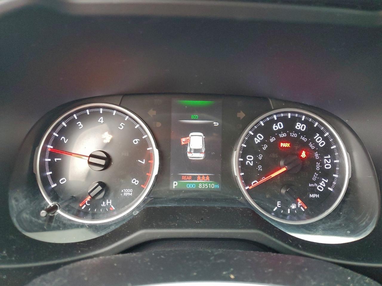 2019 TOYOTA RAV4 LE photo 9
