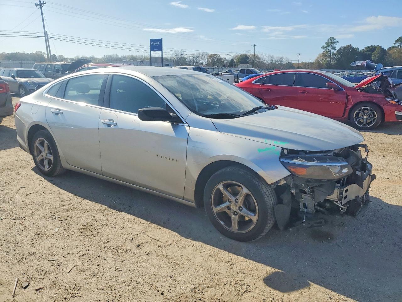 2018 CHEVROLET MALIBU LS photo 4