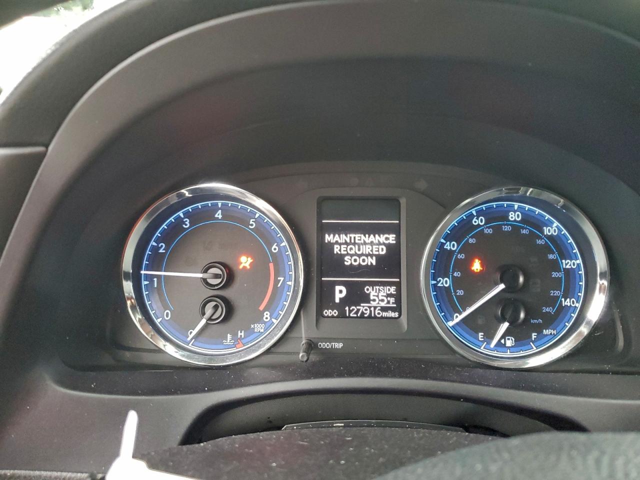2018 TOYOTA COROLLA L photo 9