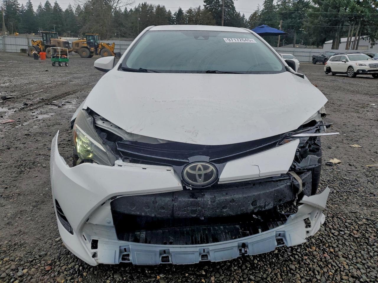 2018 TOYOTA COROLLA L photo 5