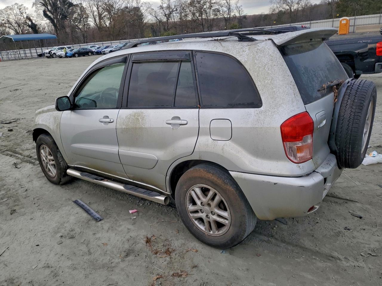 2002 TOYOTA RAV4 photo 2
