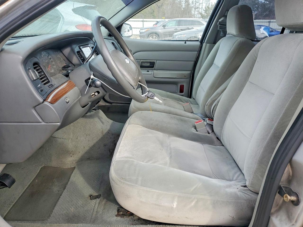 2004 FORD CROWN VICTORIA photo 7