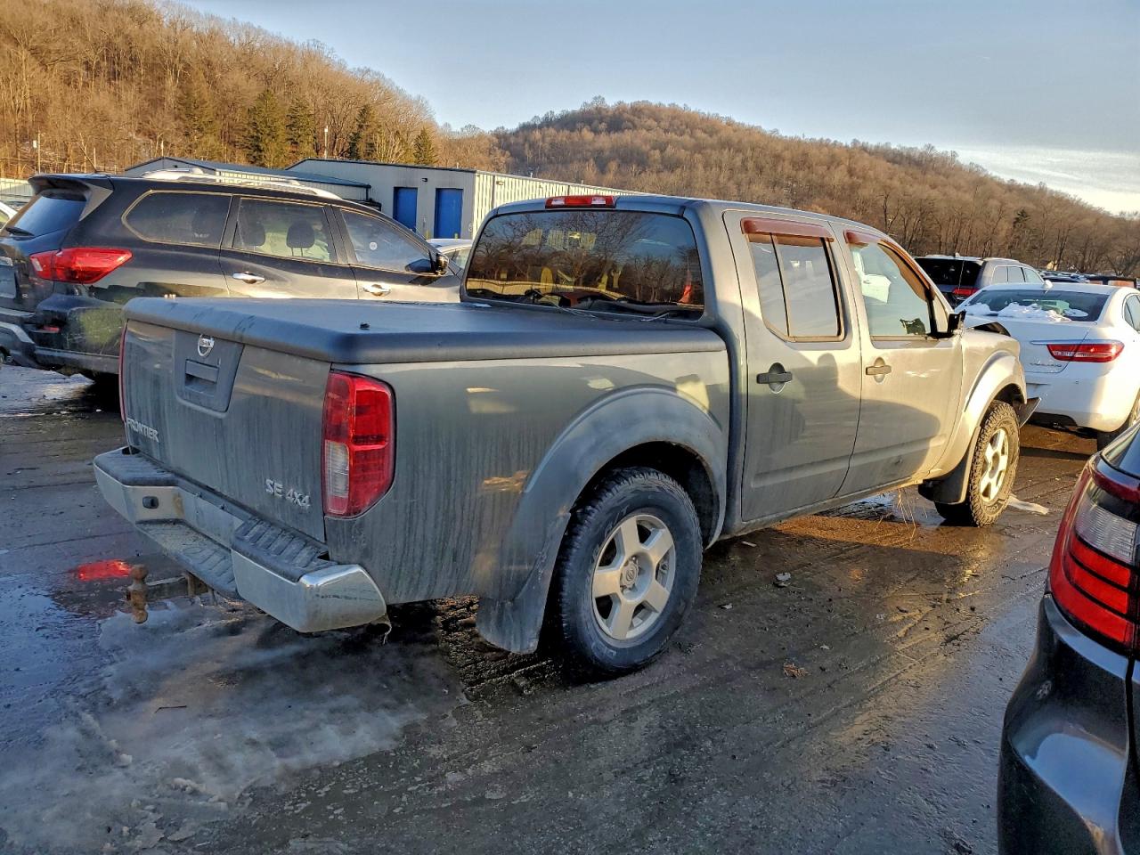 2006 NISSAN FRONTIER CREW CAB LE photo 3