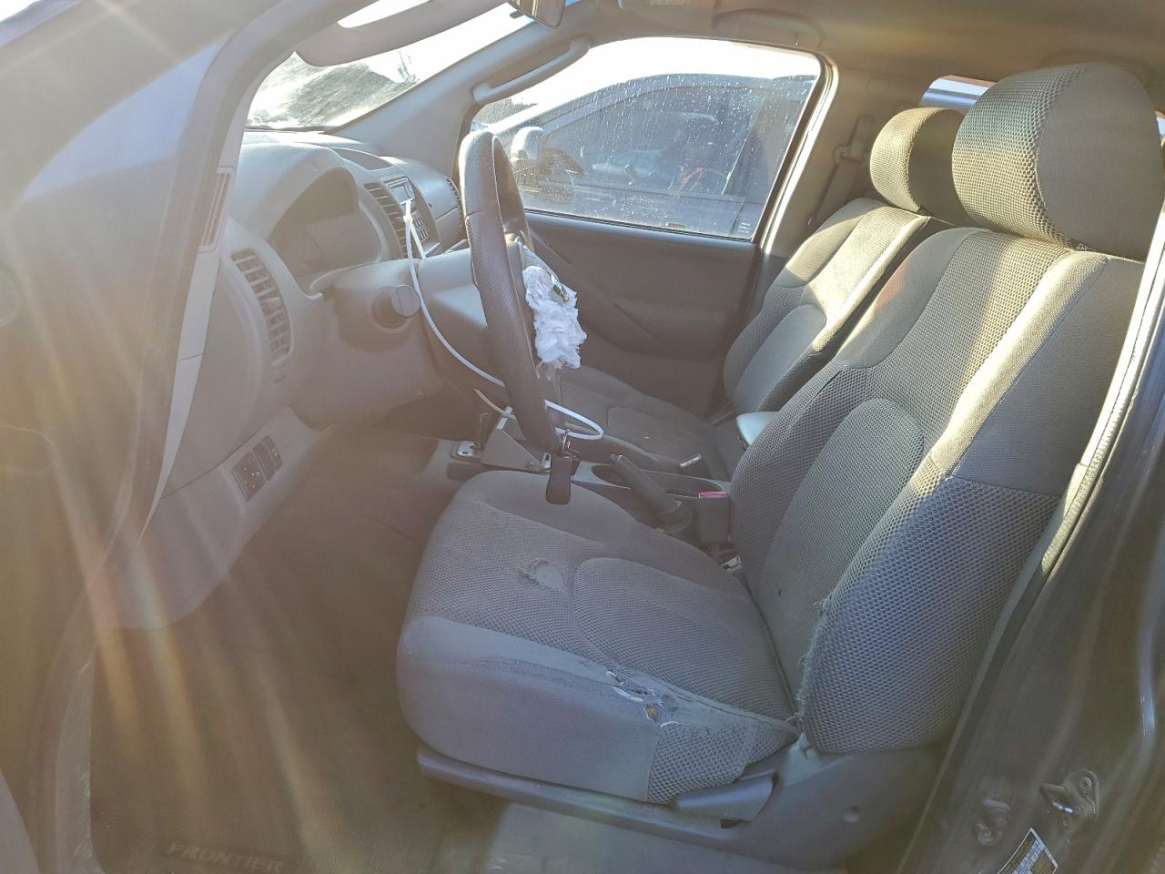 2006 NISSAN FRONTIER CREW CAB LE photo 7
