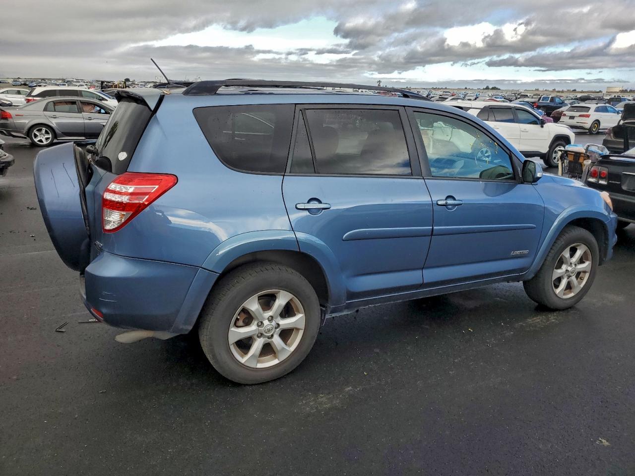 2009 TOYOTA RAV4 LIMITED photo 3