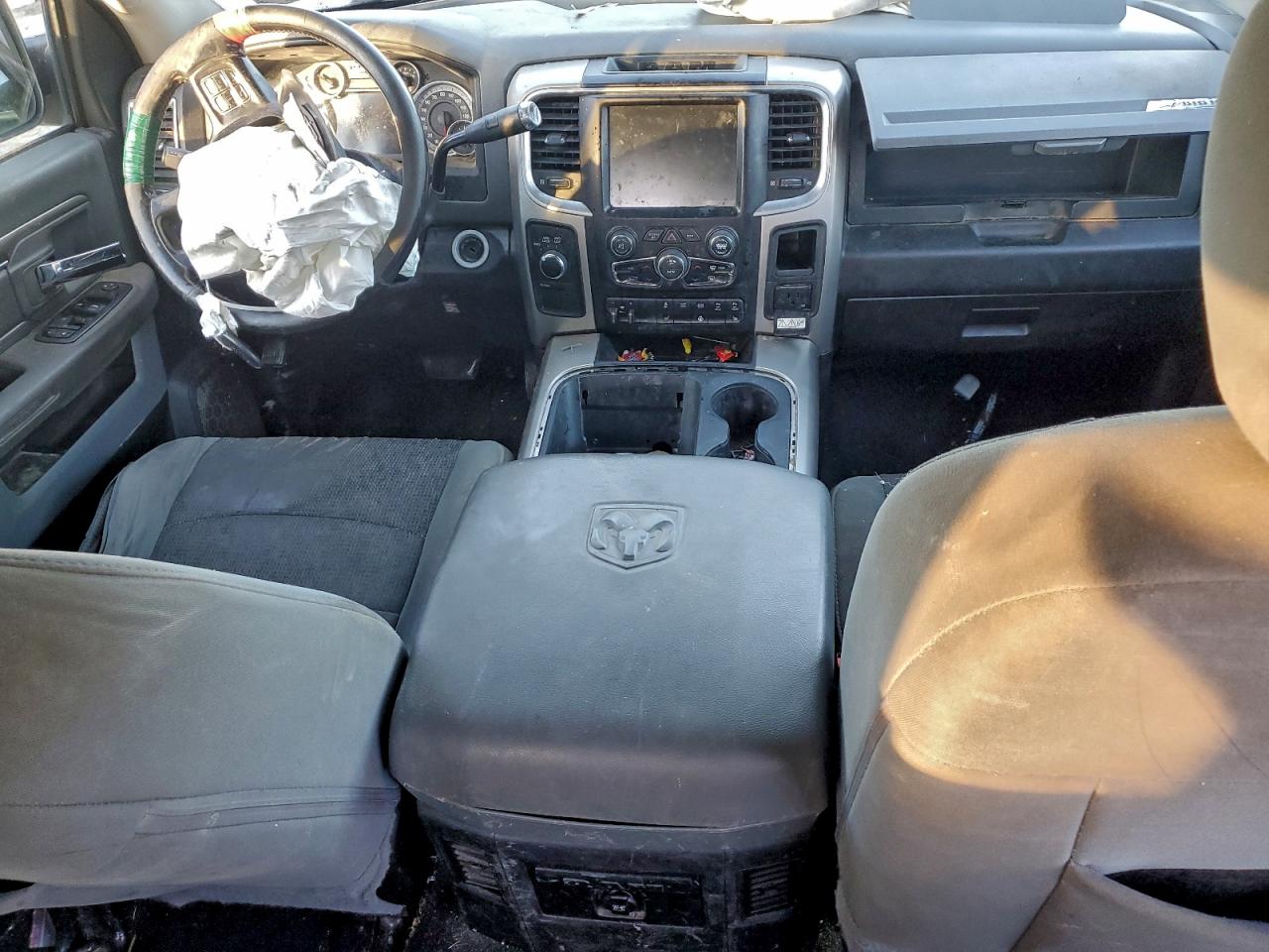 2017 RAM 2500 SLT photo 8