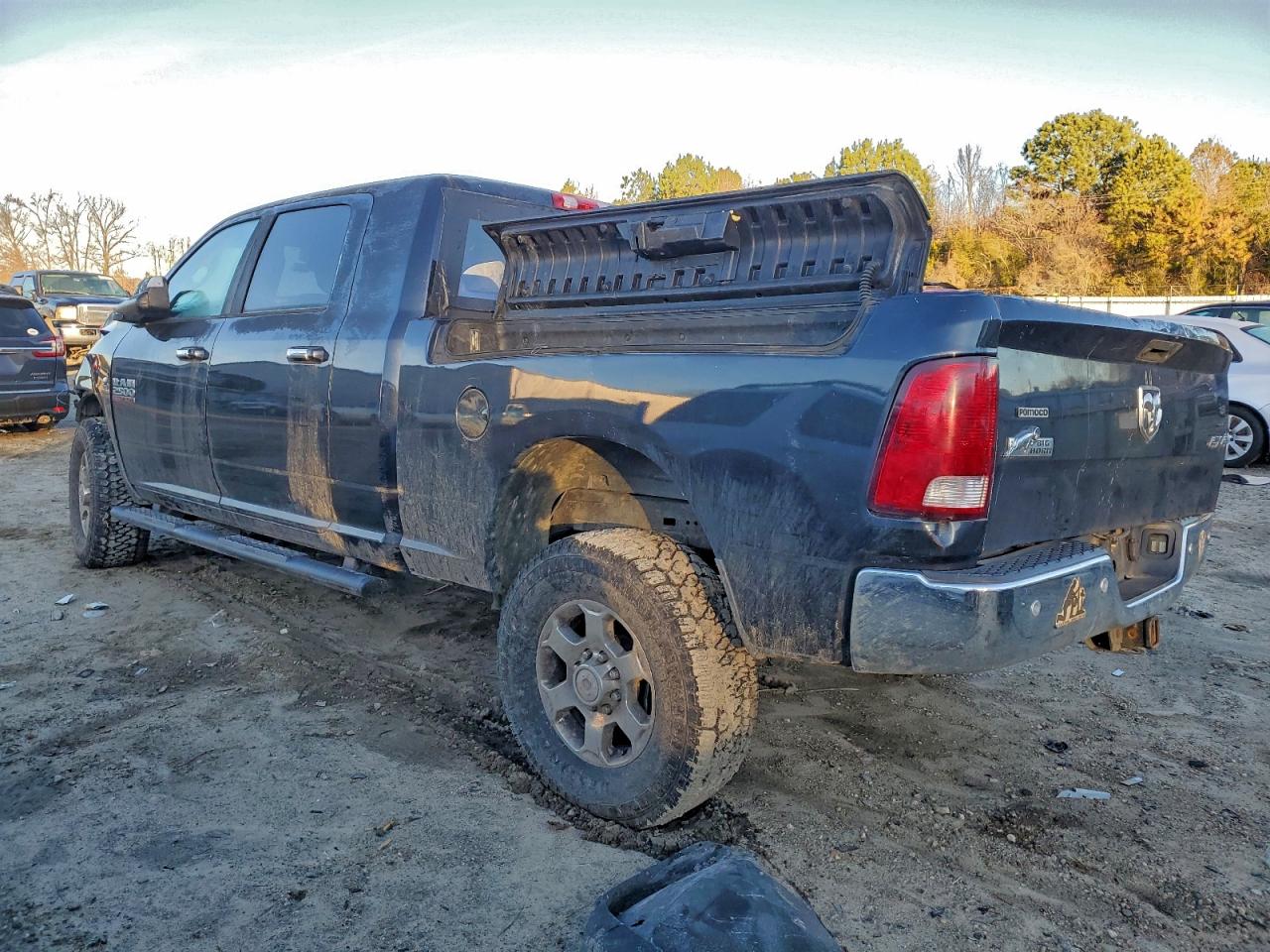 2017 RAM 2500 SLT photo 2
