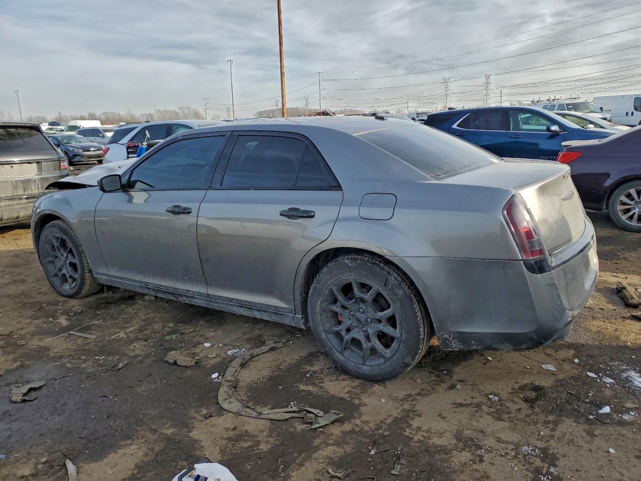 2011 CHRYSLER 300C photo 3