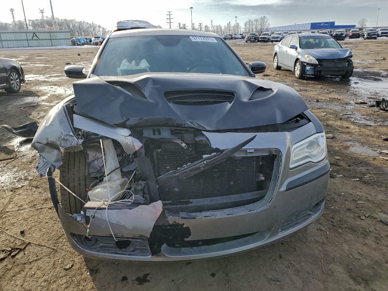 2011 CHRYSLER 300C photo 9