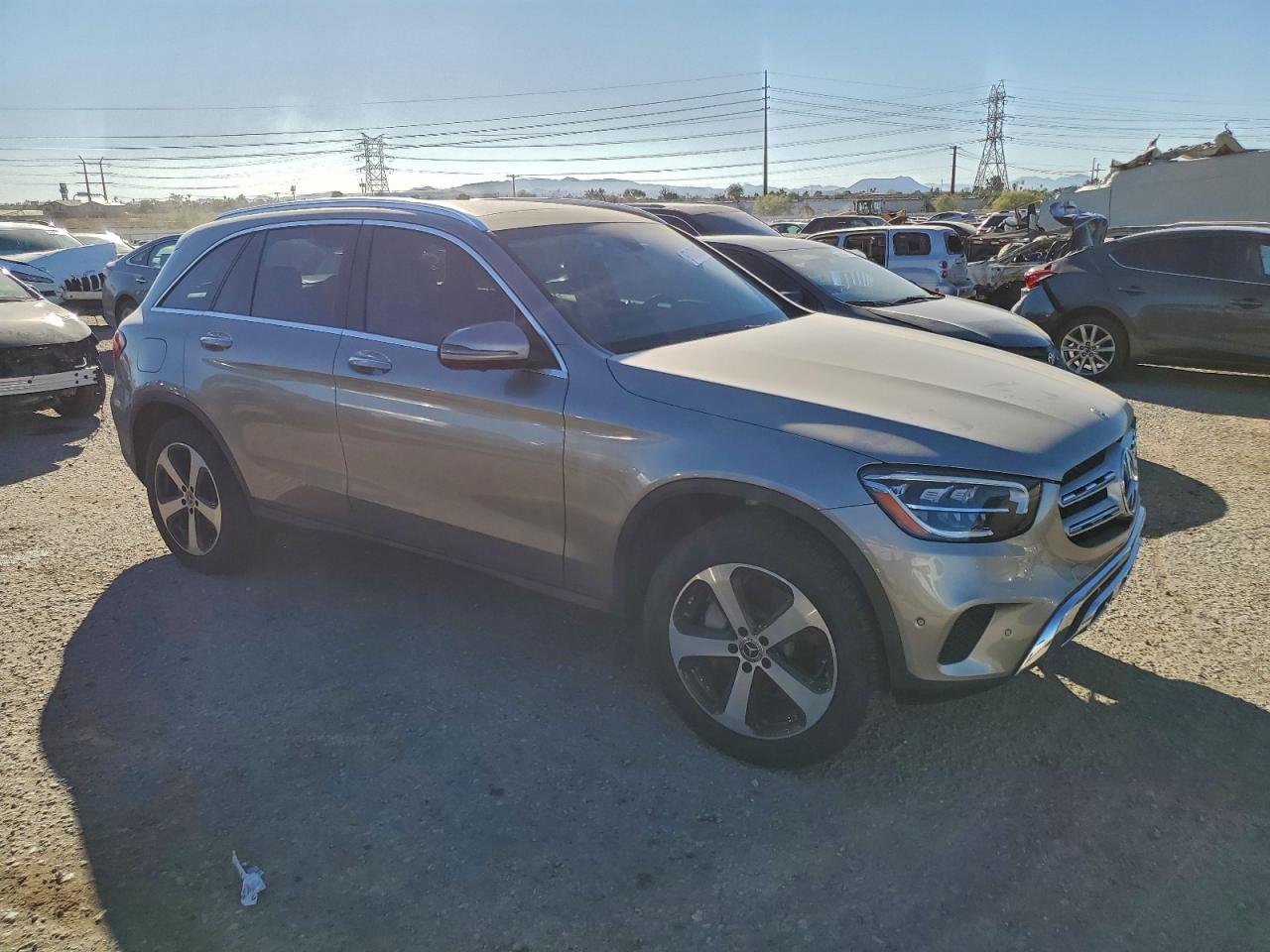 2021 MERCEDES-BENZ GLC 300 photo 4