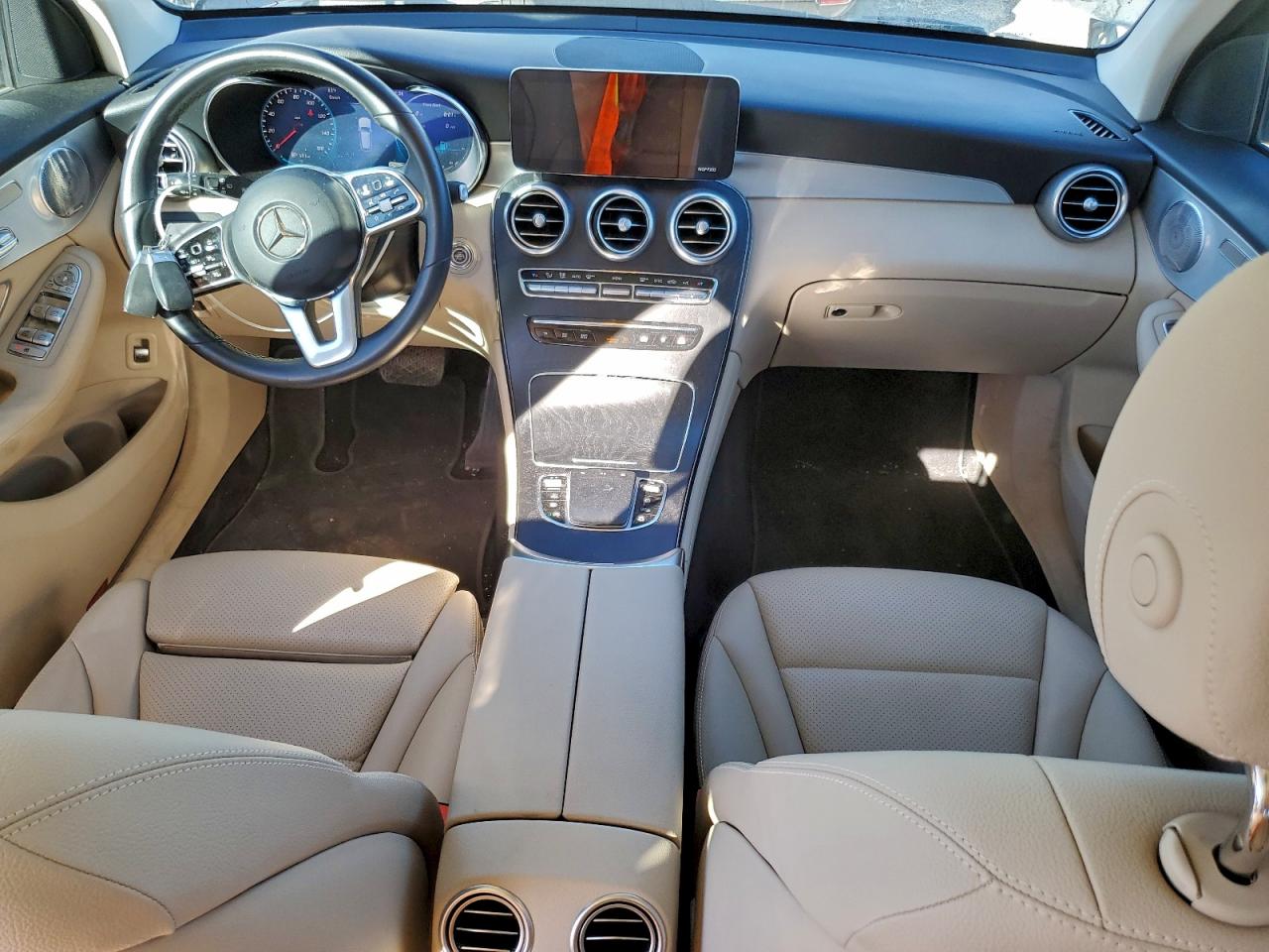 2021 MERCEDES-BENZ GLC 300 photo 8