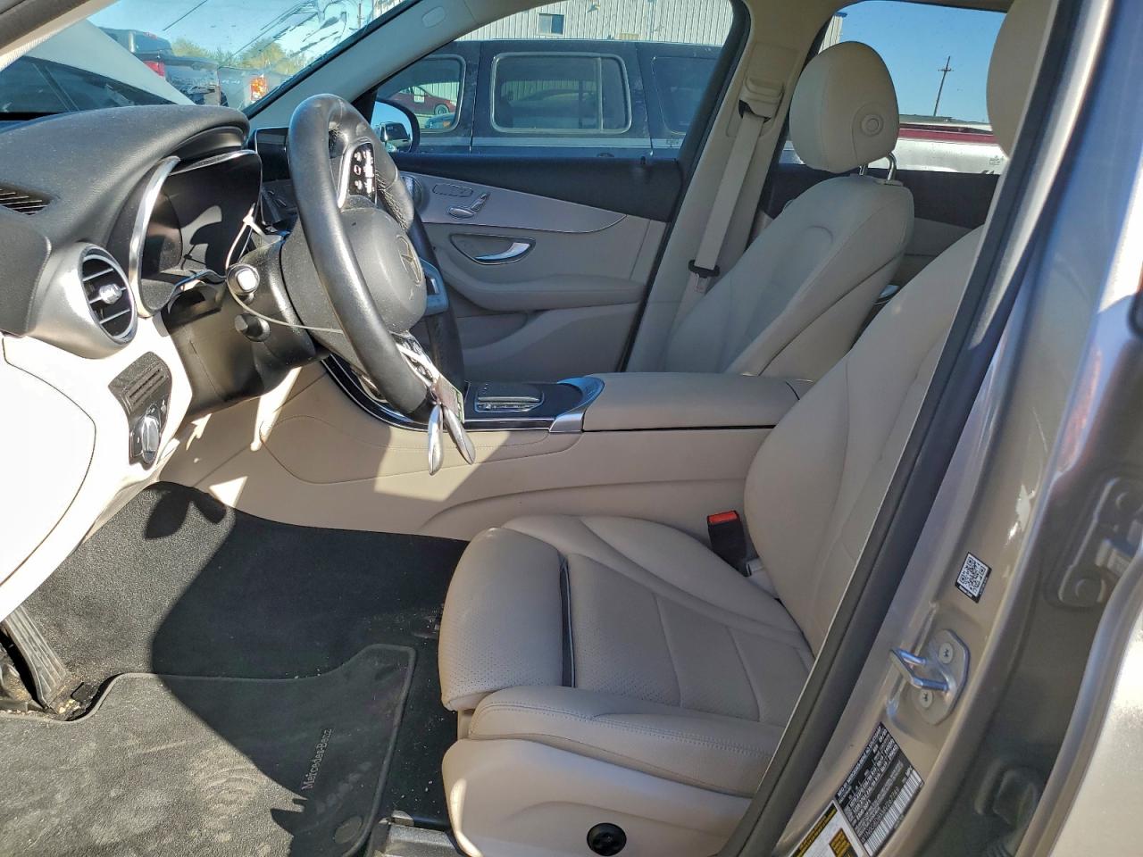 2021 MERCEDES-BENZ GLC 300 photo 7