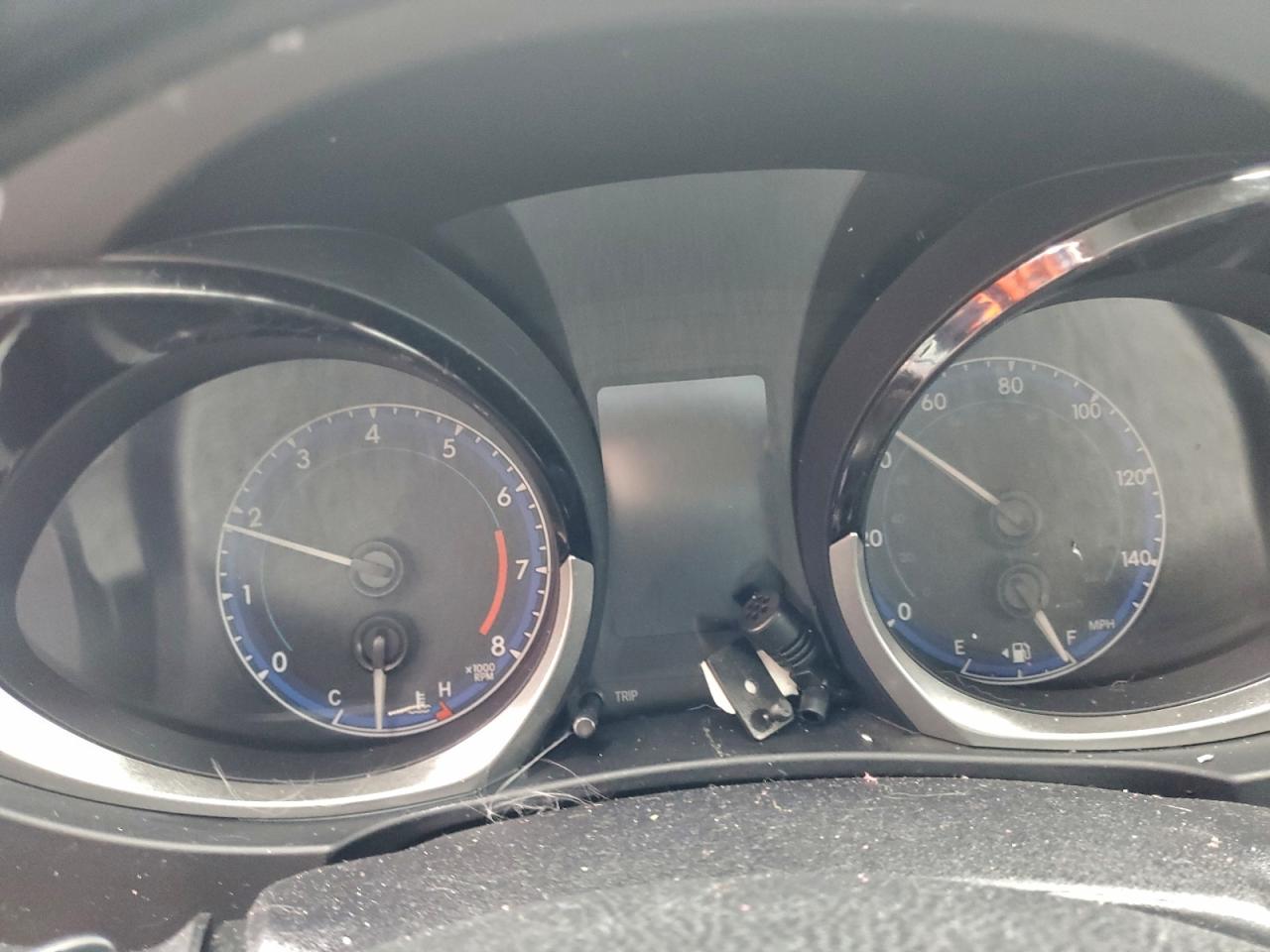 2014 TOYOTA COROLLA L photo 17