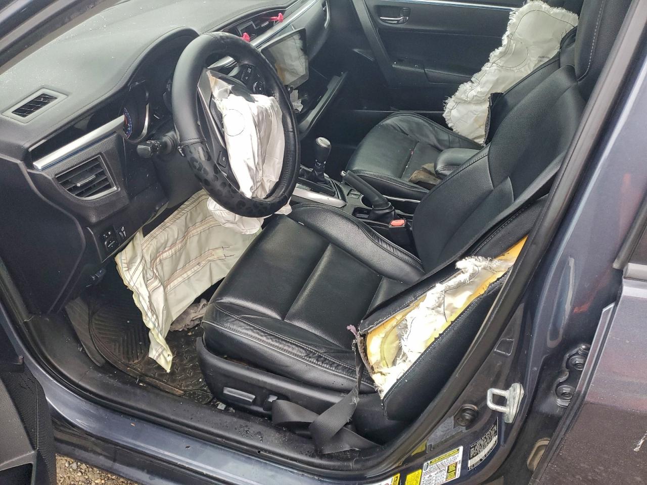 2014 TOYOTA COROLLA L photo 13